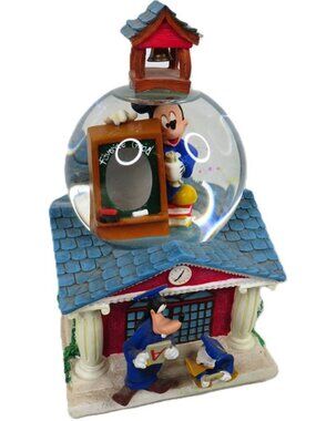 Disney VINTAGE Favorite Grad Musical Snow Globe with Goofy & Donald Duck, 2001